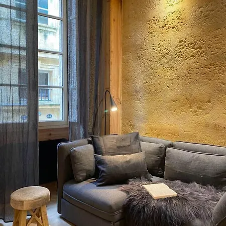 Gambetta Apartment *